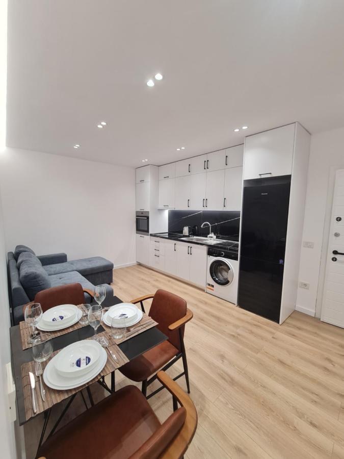 Am Luxury Apartment تيرانا المظهر الخارجي الصورة