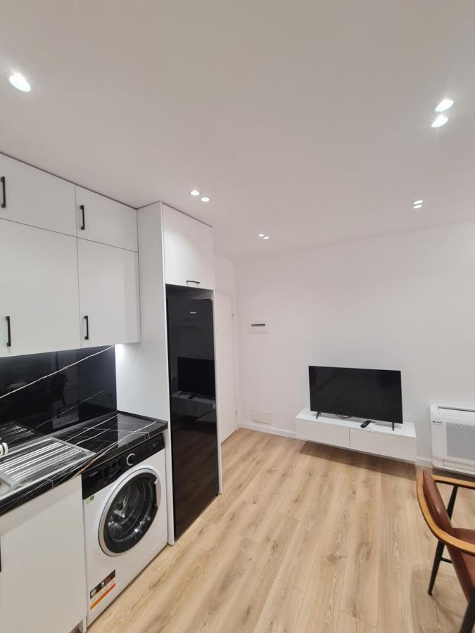 Am Luxury Apartment تيرانا المظهر الخارجي الصورة