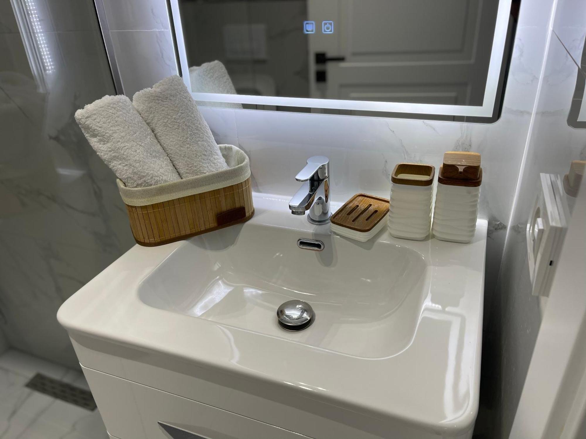 Am Luxury Apartment تيرانا المظهر الخارجي الصورة