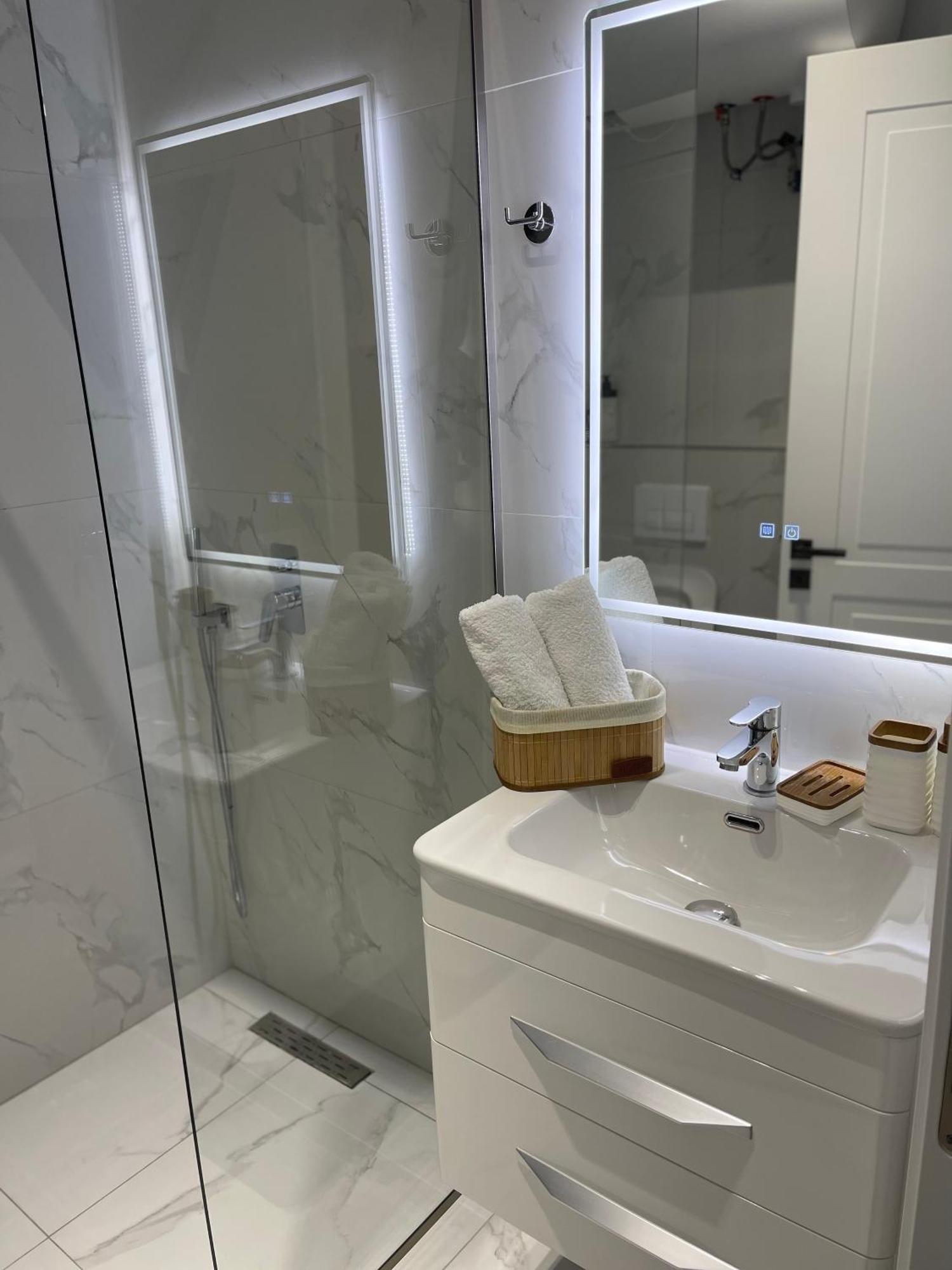 Am Luxury Apartment تيرانا المظهر الخارجي الصورة